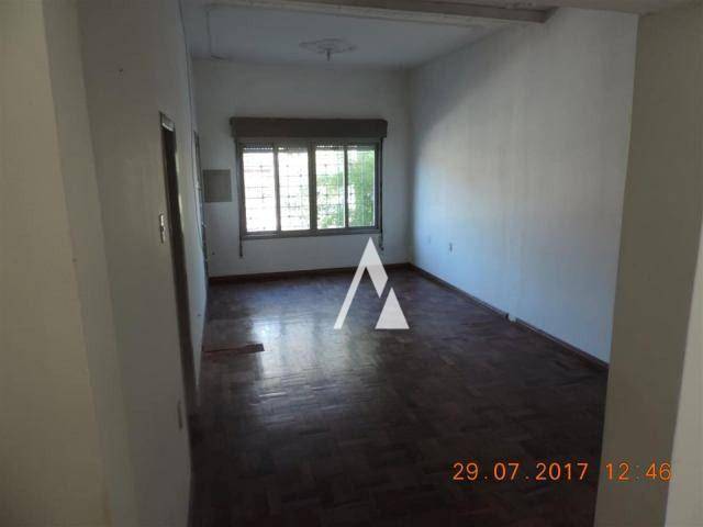 Casa à venda com 3 quartos, 190m² - Foto 4