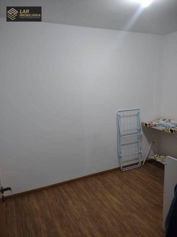 Apartamento à venda com 2 quartos, 42m² - Foto 5