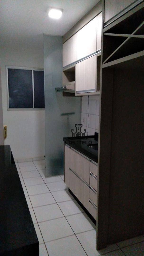 Apartamento à venda com 2 quartos, 49m² - Foto 4