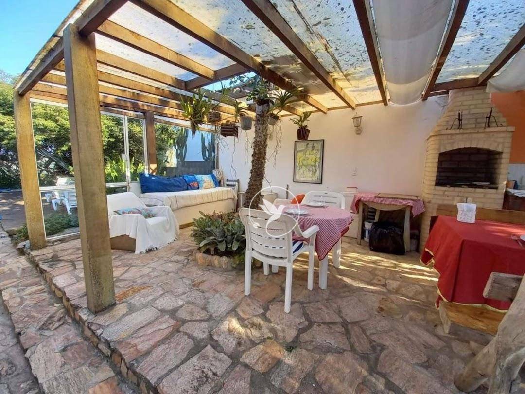 Casa à venda com 3 quartos, 180m² - Foto 3