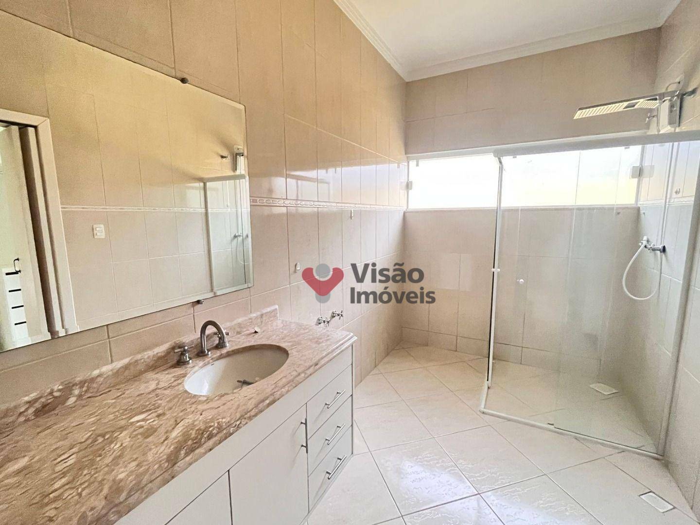 Casa à venda com 3 quartos, 220m² - Foto 20