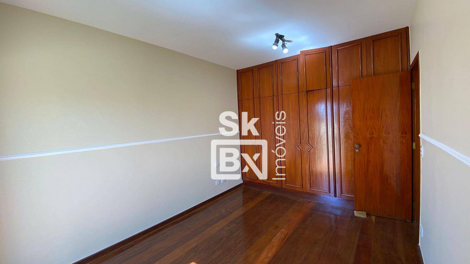 Casa à venda com 5 quartos, 430m² - Foto 39