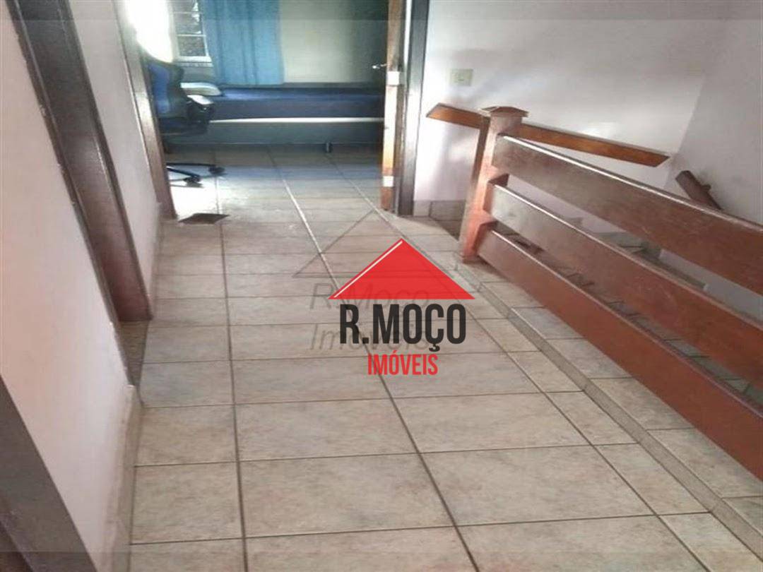 Sobrado à venda com 2 quartos, 141m² - Foto 13