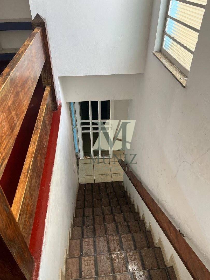 Casa à venda com 4 quartos, 230m² - Foto 6