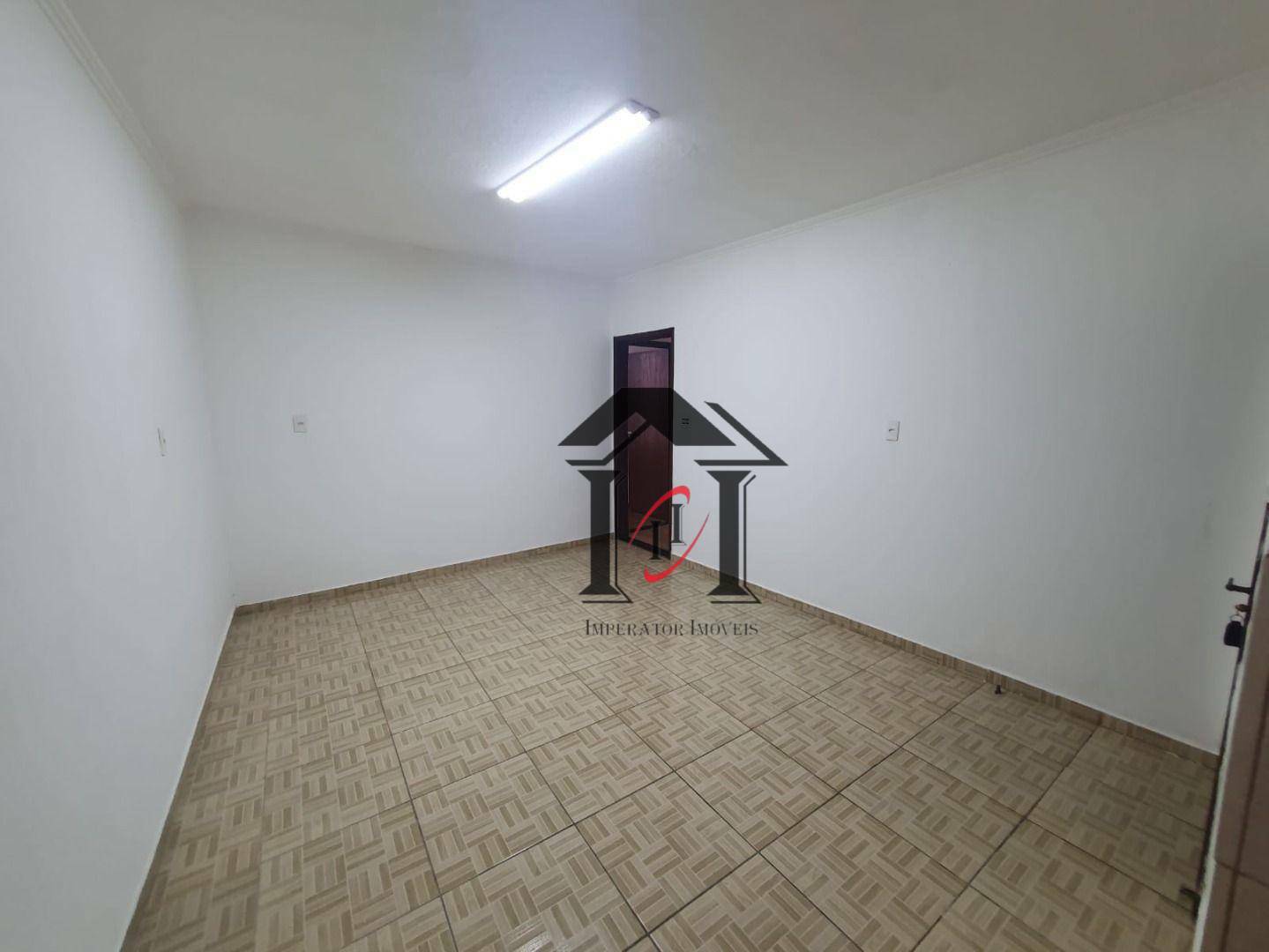 Casa para alugar com 2 quartos, 150m² - Foto 29