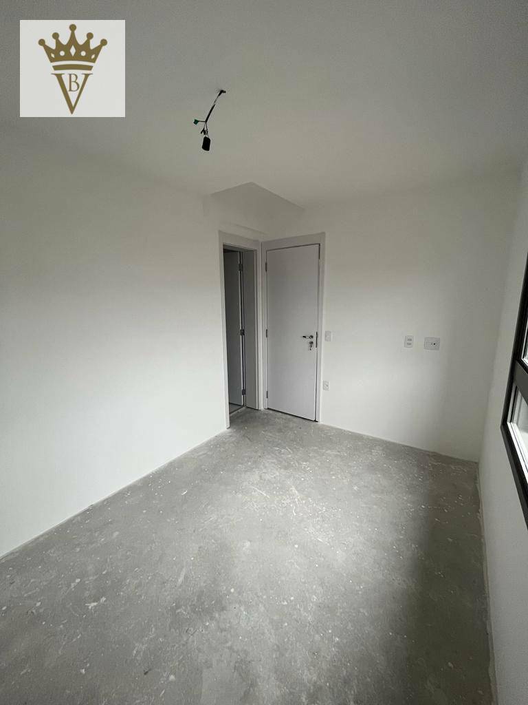 Apartamento à venda com 3 quartos, 125m² - Foto 12