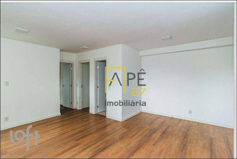 Apartamento à venda com 2 quartos, 68m² - Foto 6