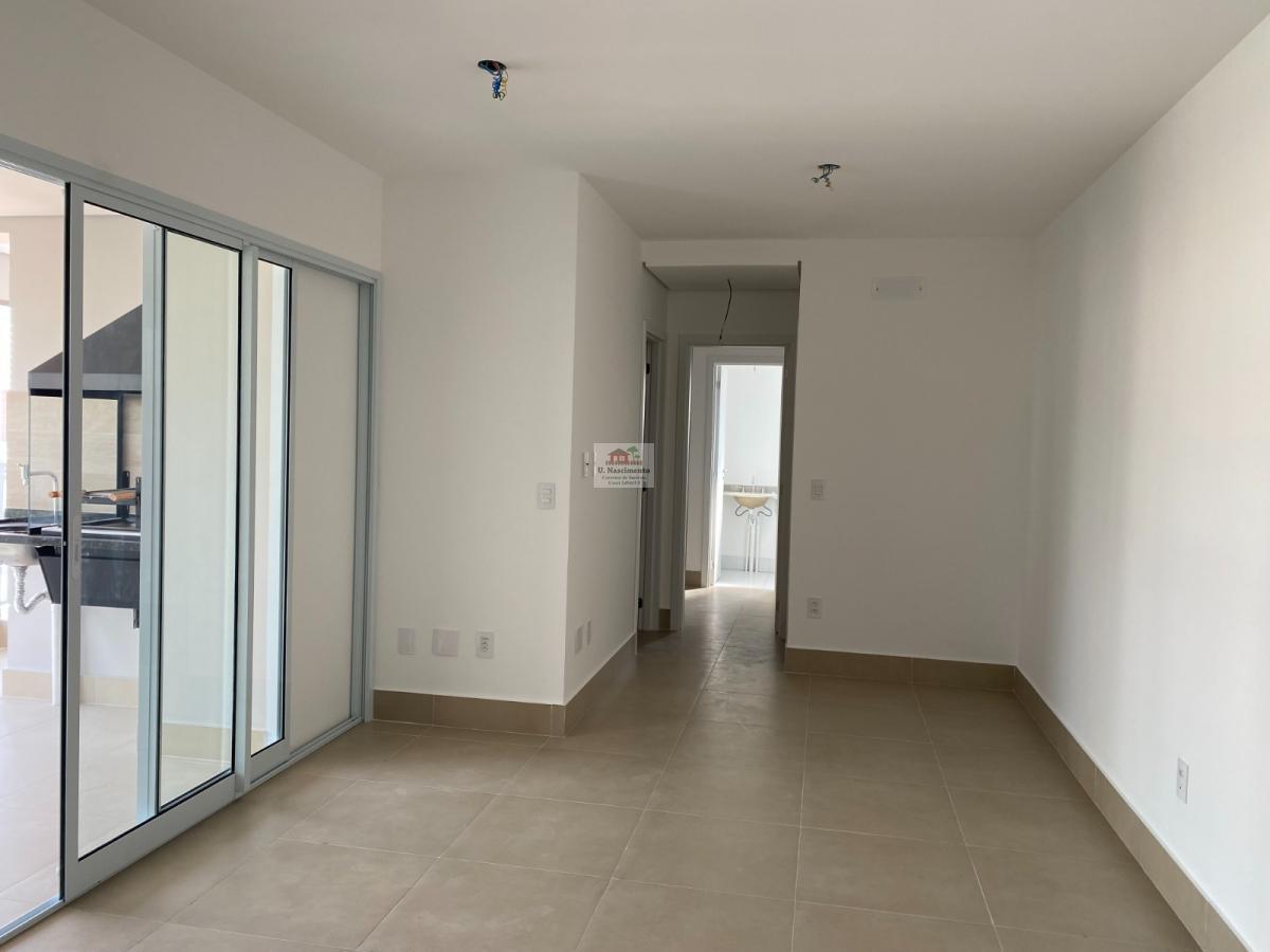 Apartamento à venda com 2 quartos, 66m² - Foto 5