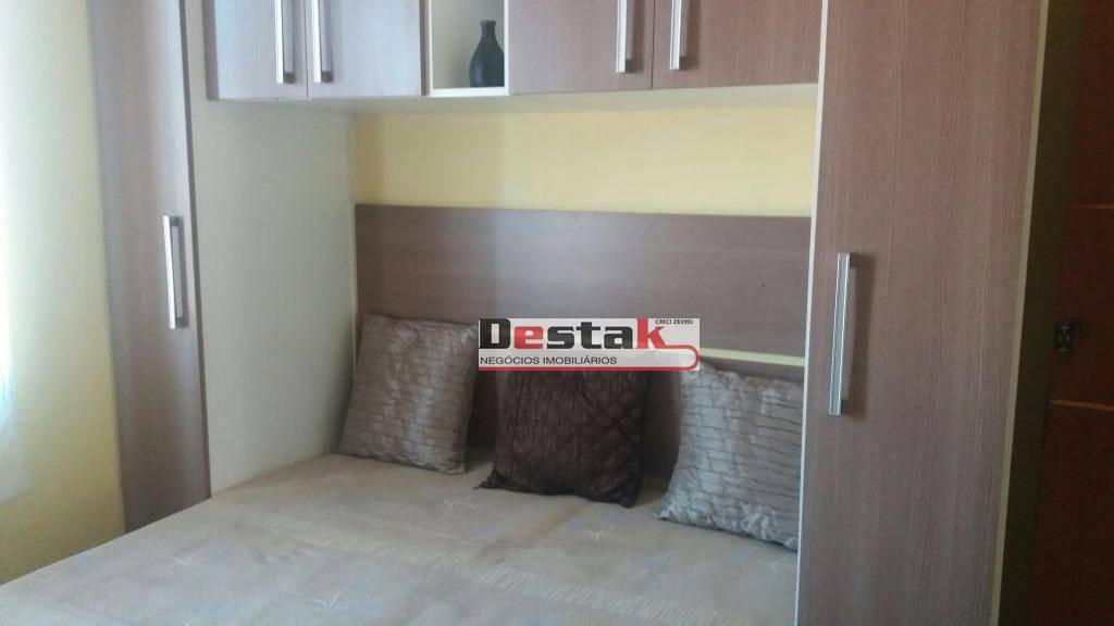 Sobrado à venda com 3 quartos, 74m² - Foto 2