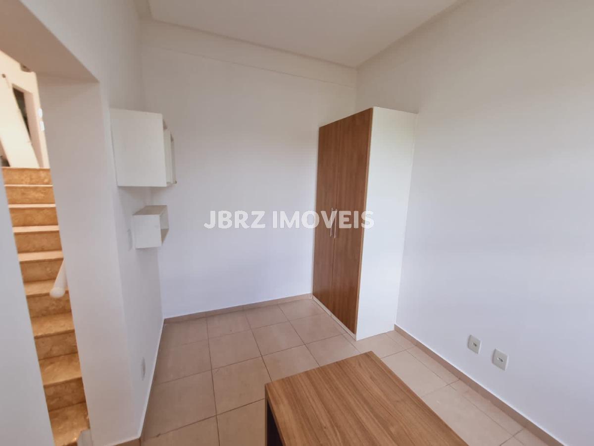 Casa para alugar com 3 quartos, 208m² - Foto 11