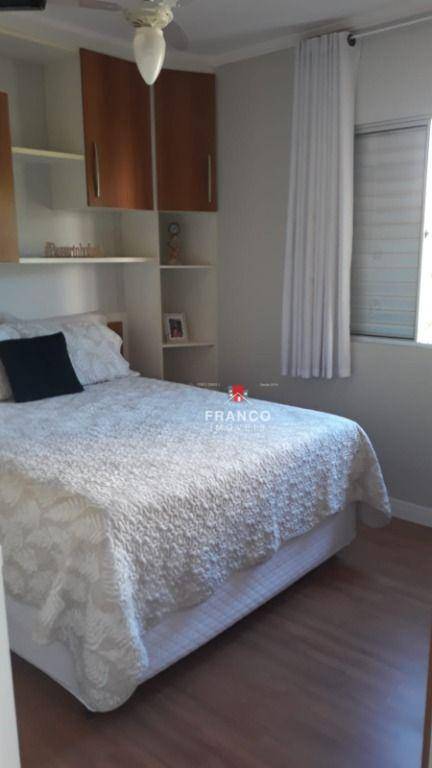 Apartamento à venda com 2 quartos, 64m² - Foto 5