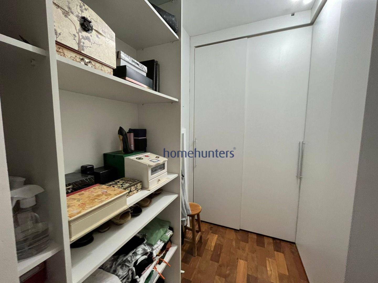 Casa para alugar com 5 quartos, 370m² - Foto 30