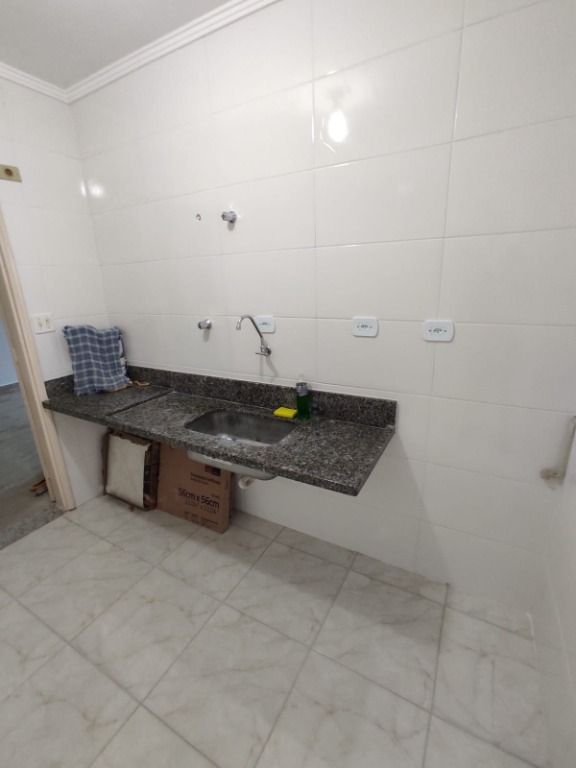 Apartamento à venda com 2 quartos, 68m² - Foto 17