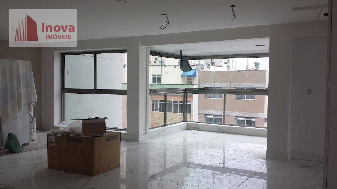 Apartamento à venda com 3 quartos, 220m² - Foto 5