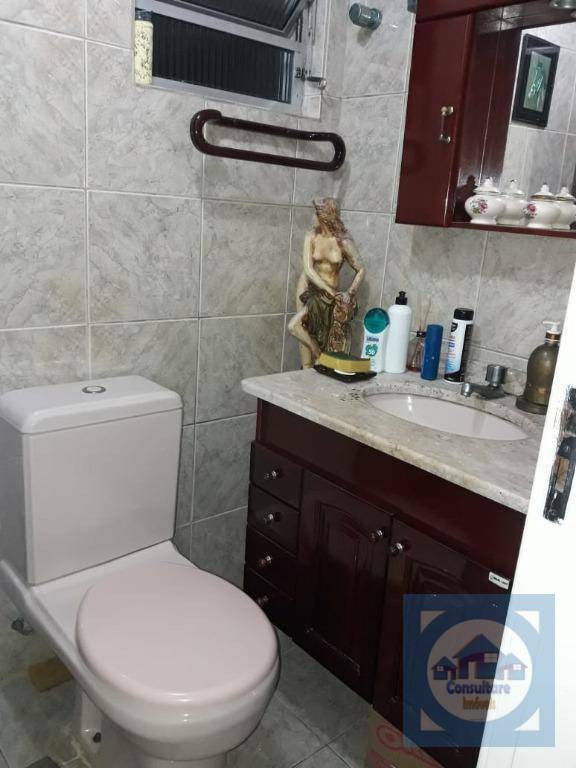 Apartamento à venda com 2 quartos, 62m² - Foto 17