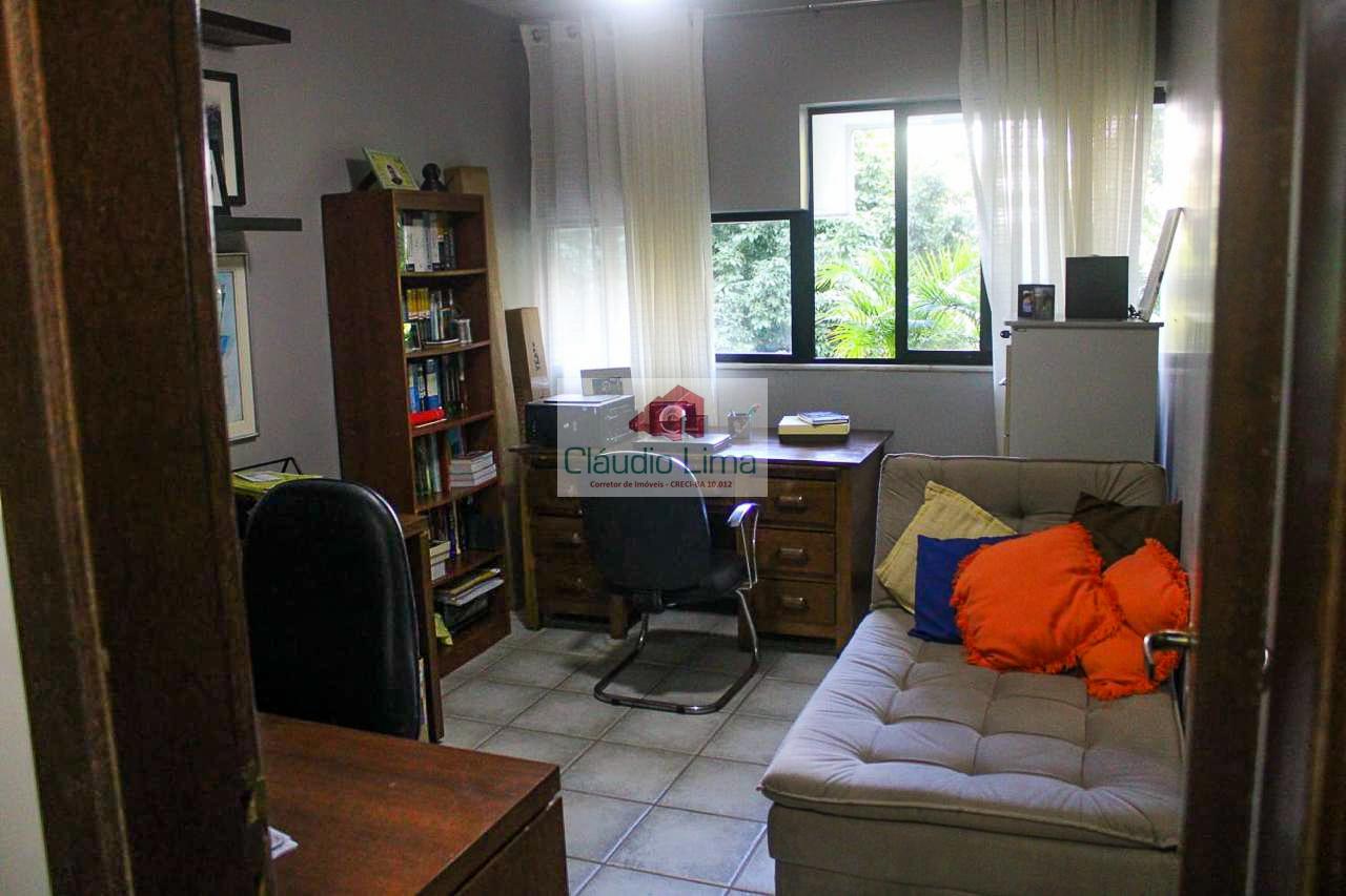 Apartamento à venda com 3 quartos, 199m² - Foto 23