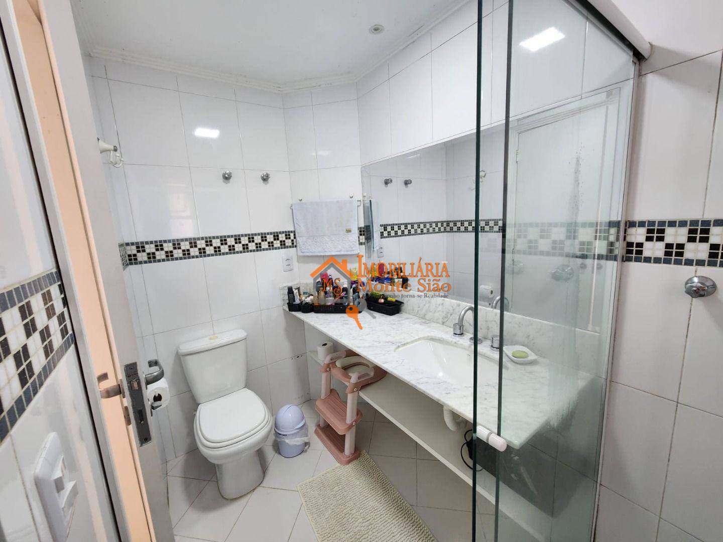 Apartamento à venda com 3 quartos, 96m² - Foto 17