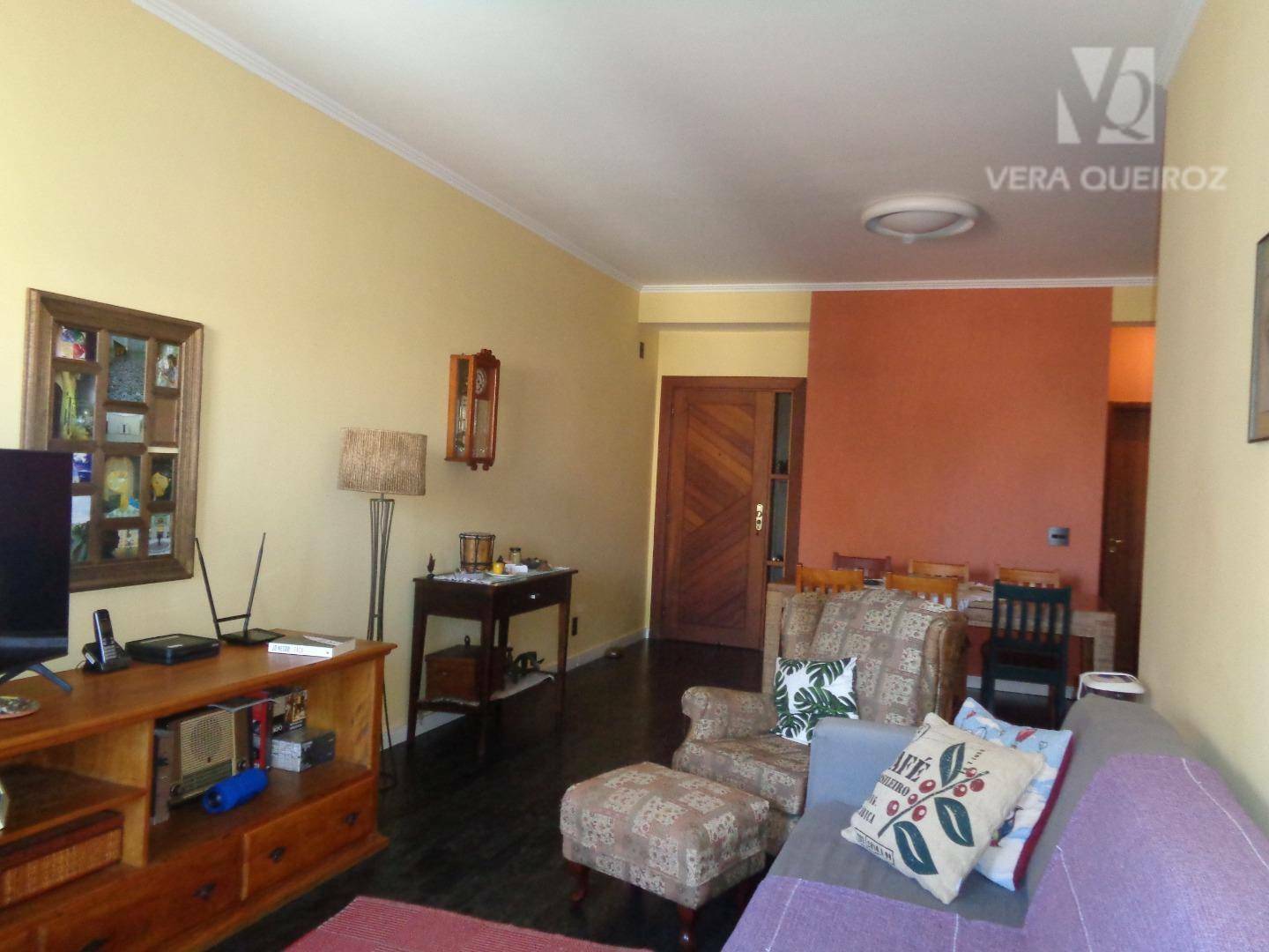 Apartamento à venda com 3 quartos, 138m² - Foto 4