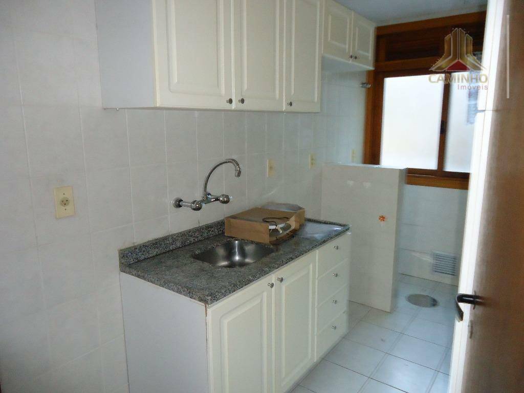 Apartamento à venda com 2 quartos, 77m² - Foto 4