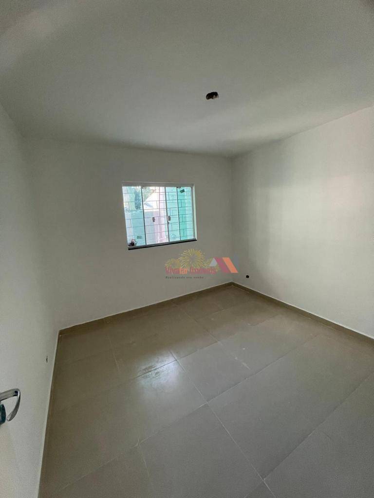 Casa à venda com 3 quartos, 51m² - Foto 5