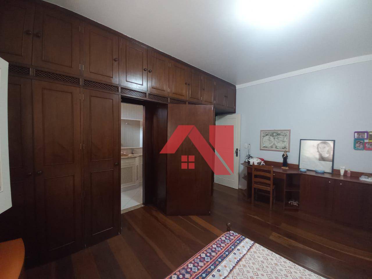 Casa à venda com 3 quartos, 500m² - Foto 37