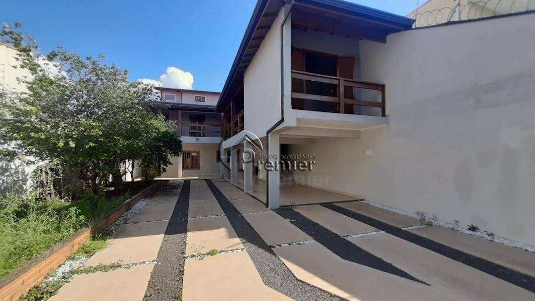 Casa à venda com 3 quartos, 236m² - Foto 4