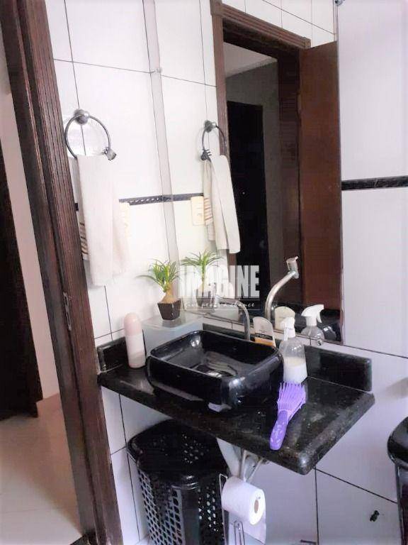 Sobrado à venda com 4 quartos, 280m² - Foto 49