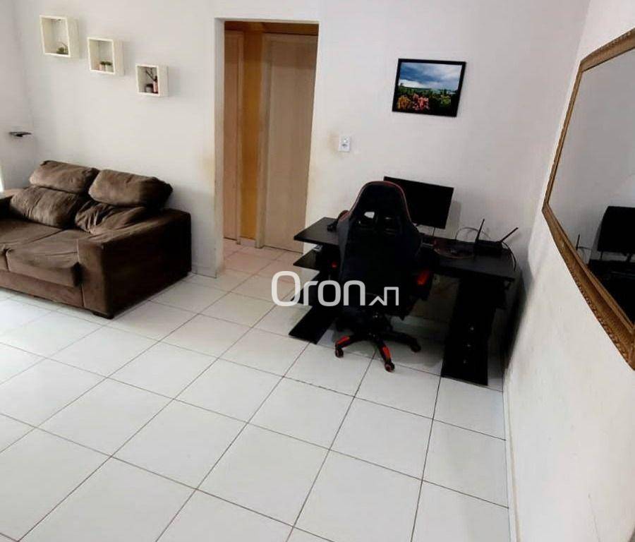 Casa à venda com 3 quartos, 250m² - Foto 3