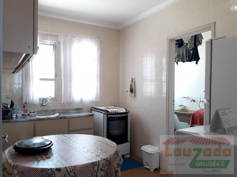 Apartamento à venda com 1 quarto, 45m² - Foto 6