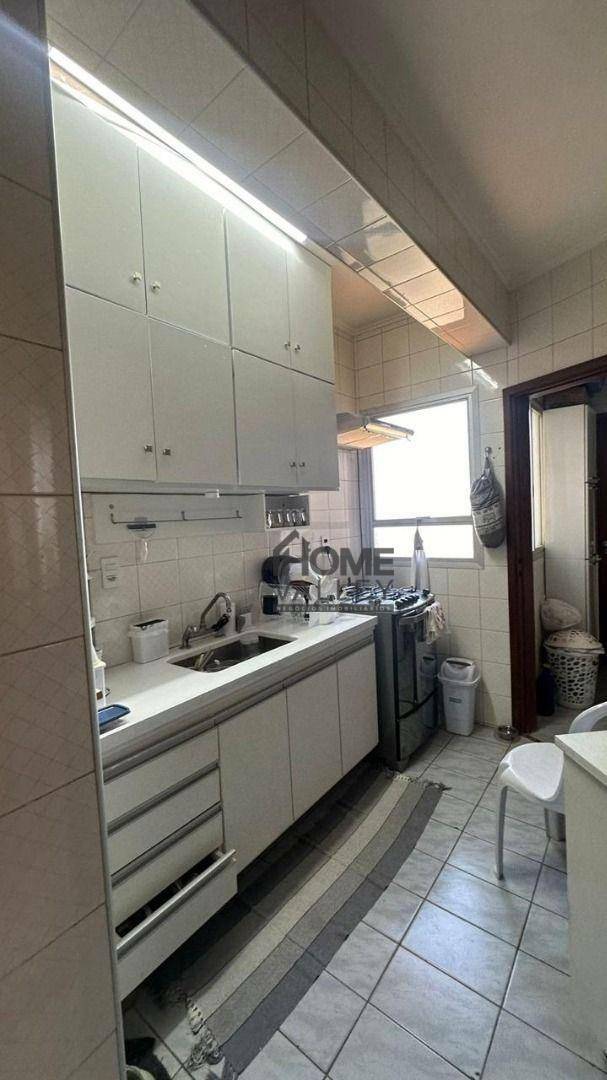 Apartamento à venda com 2 quartos, 64m² - Foto 13