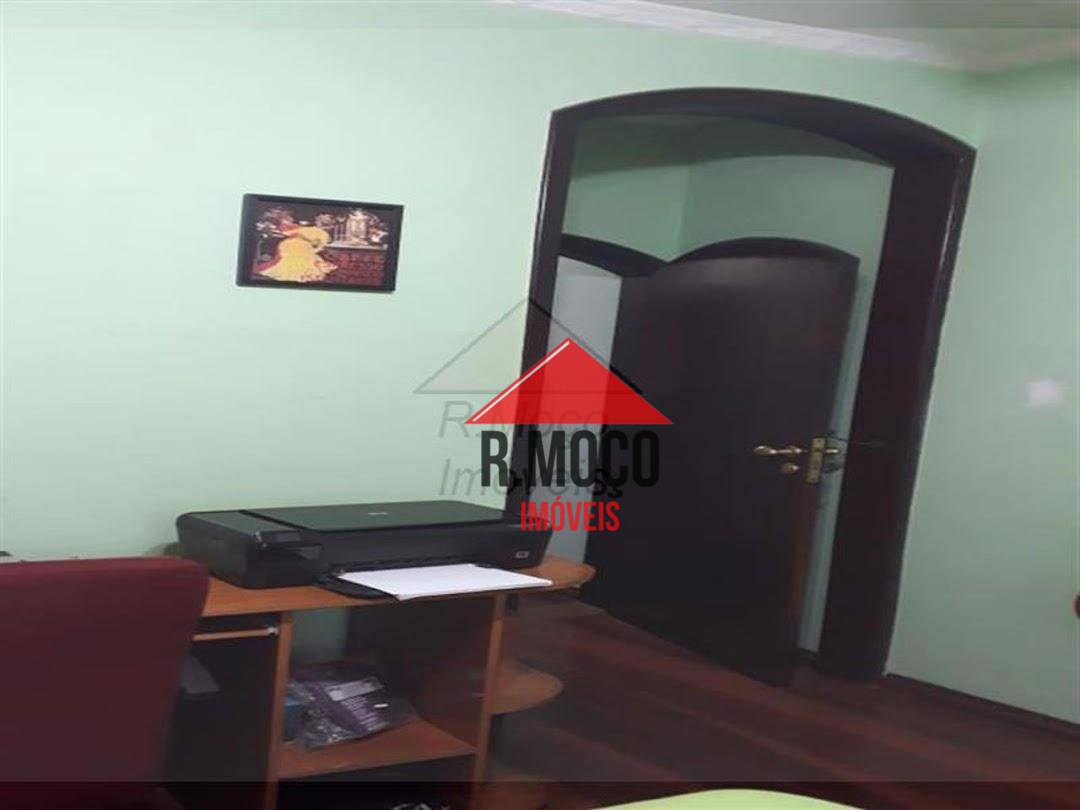 Sobrado à venda com 3 quartos, 250m² - Foto 13