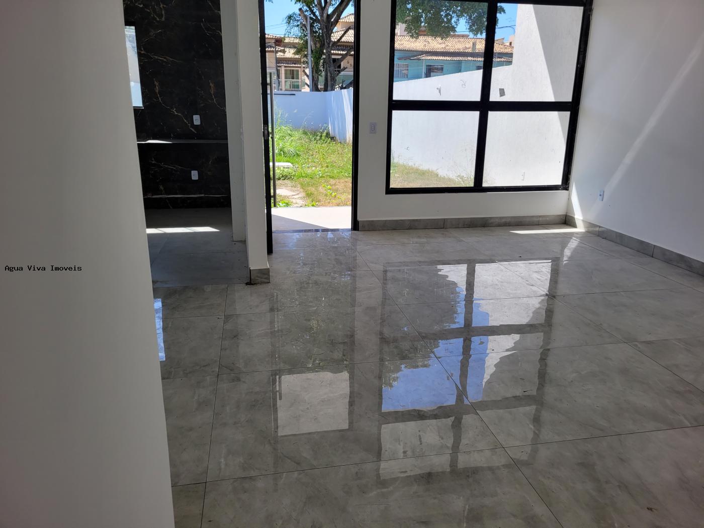 Casa à venda com 3 quartos, 200m² - Foto 3