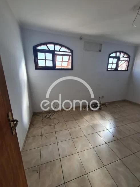 Casa para alugar com 3 quartos, 150m² - Foto 5