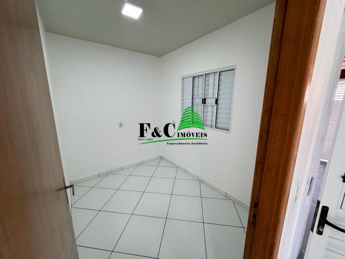 Casa à venda com 3 quartos, 150m² - Foto 5