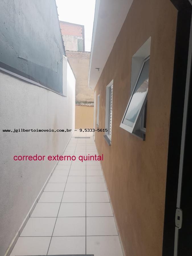 Casa à venda com 3 quartos, 140m² - Foto 16