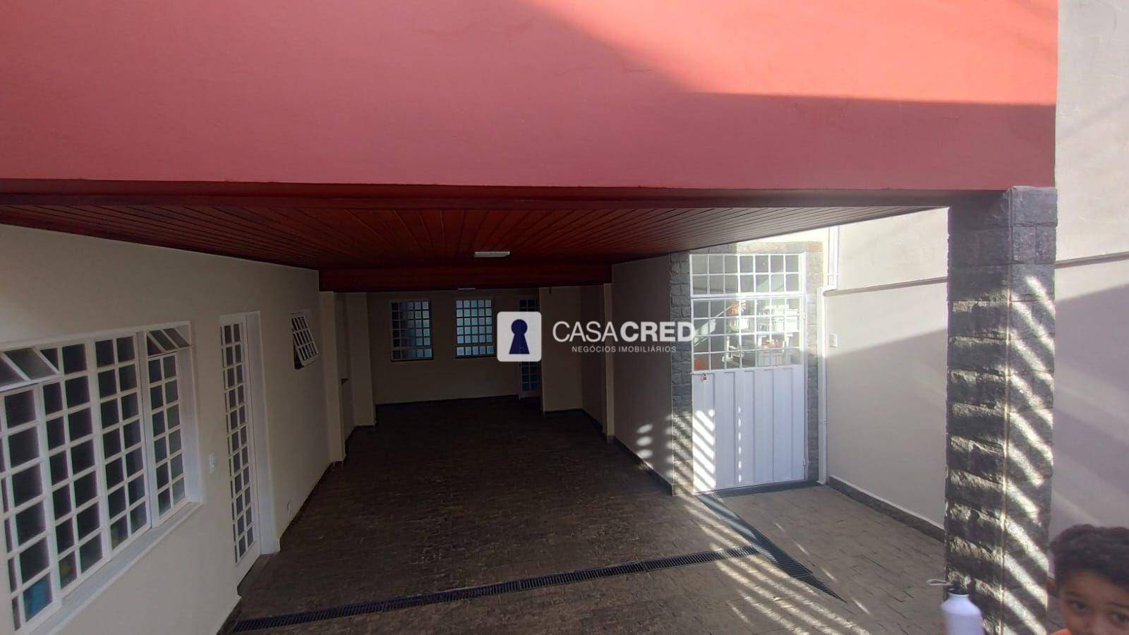 Casa à venda com 4 quartos, 350m² - Foto 22