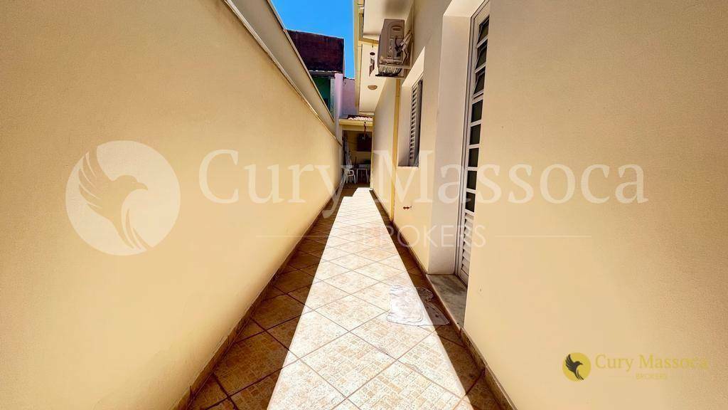 Casa à venda com 4 quartos, 208m² - Foto 22