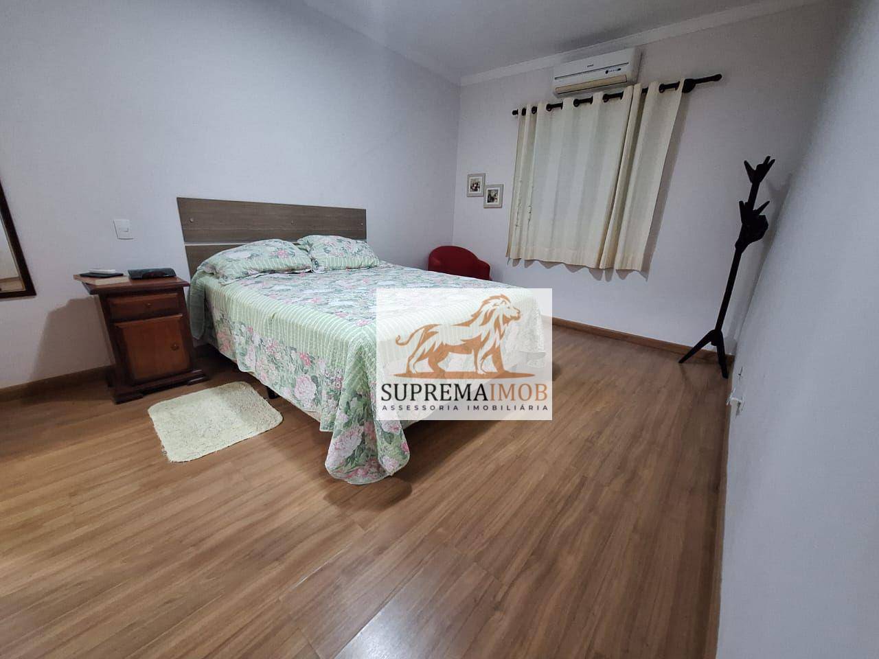 Casa de Condomínio à venda com 3 quartos, 180m² - Foto 4