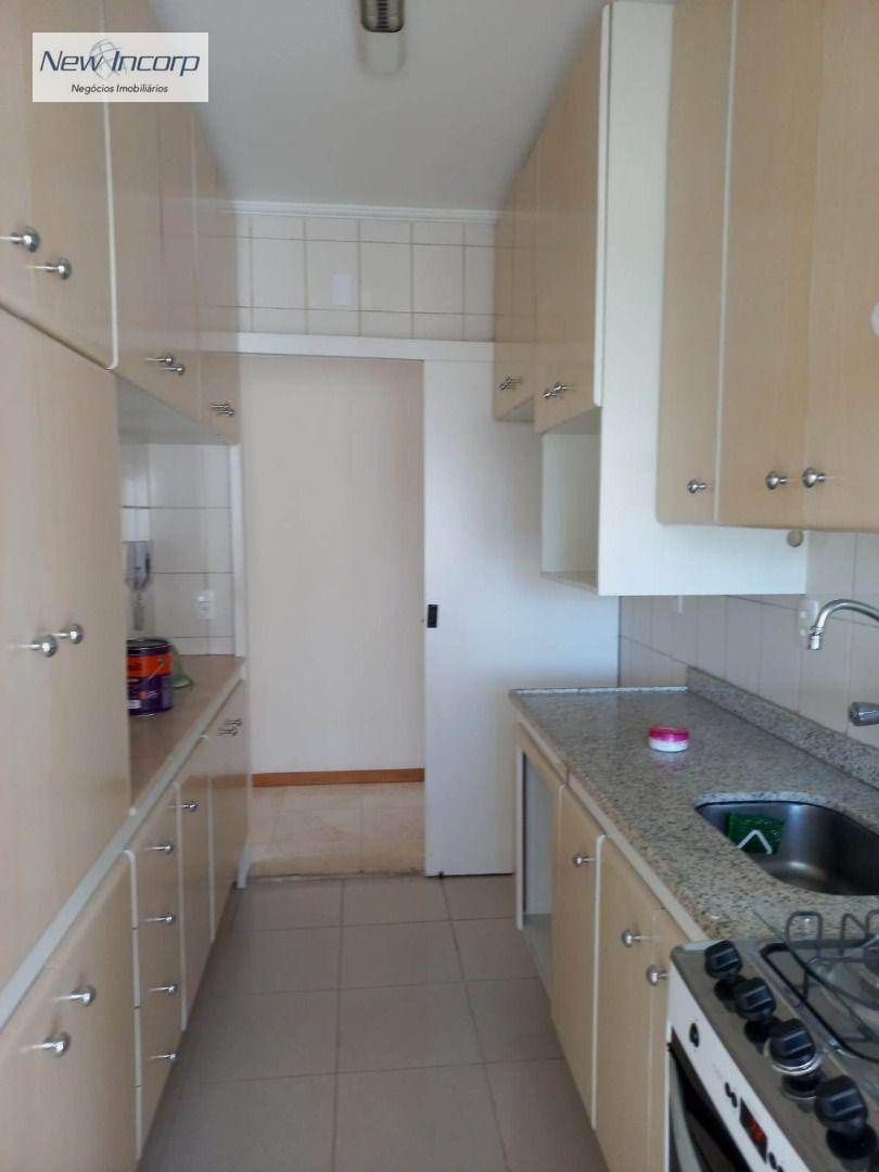 Apartamento à venda com 2 quartos, 70m² - Foto 8