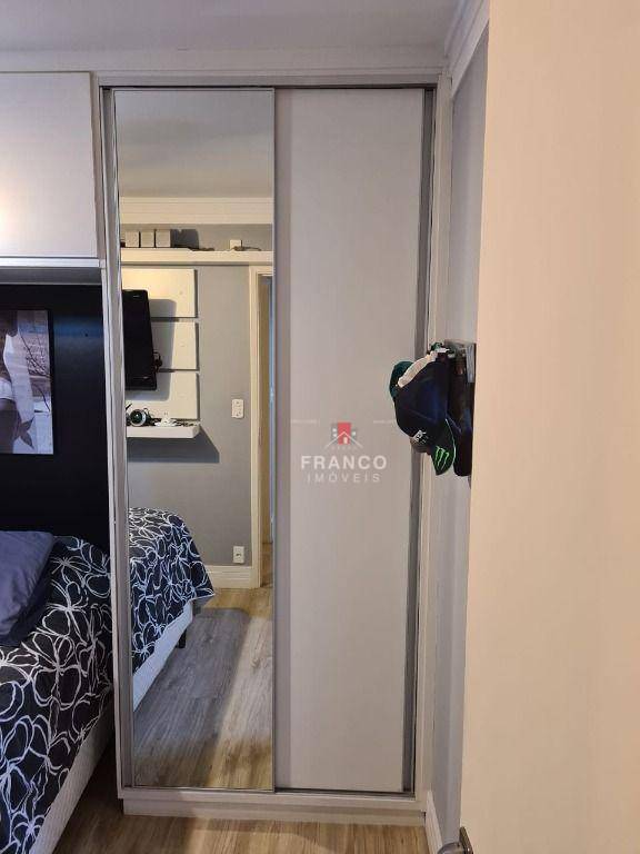 Apartamento à venda com 2 quartos, 90m² - Foto 2