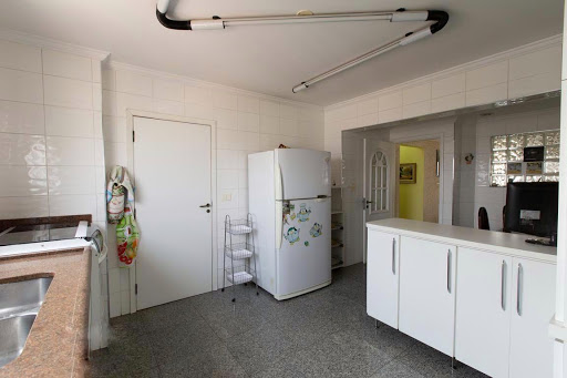 Apartamento à venda com 3 quartos, 170m² - Foto 32