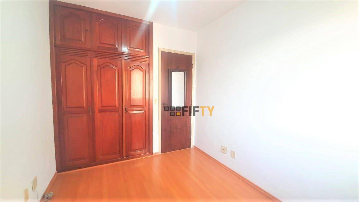 Apartamento para alugar com 1 quarto, 45m² - Foto 7