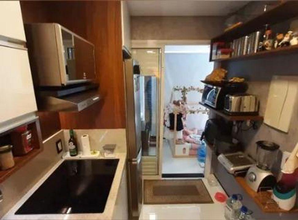 Apartamento à venda com 1 quarto, 50m² - Foto 3