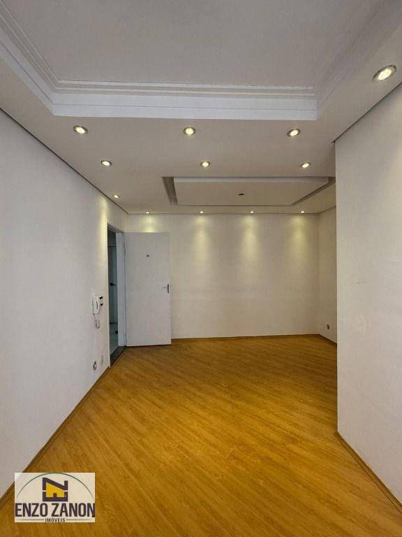 Apartamento para alugar com 2 quartos, 54m² - Foto 6