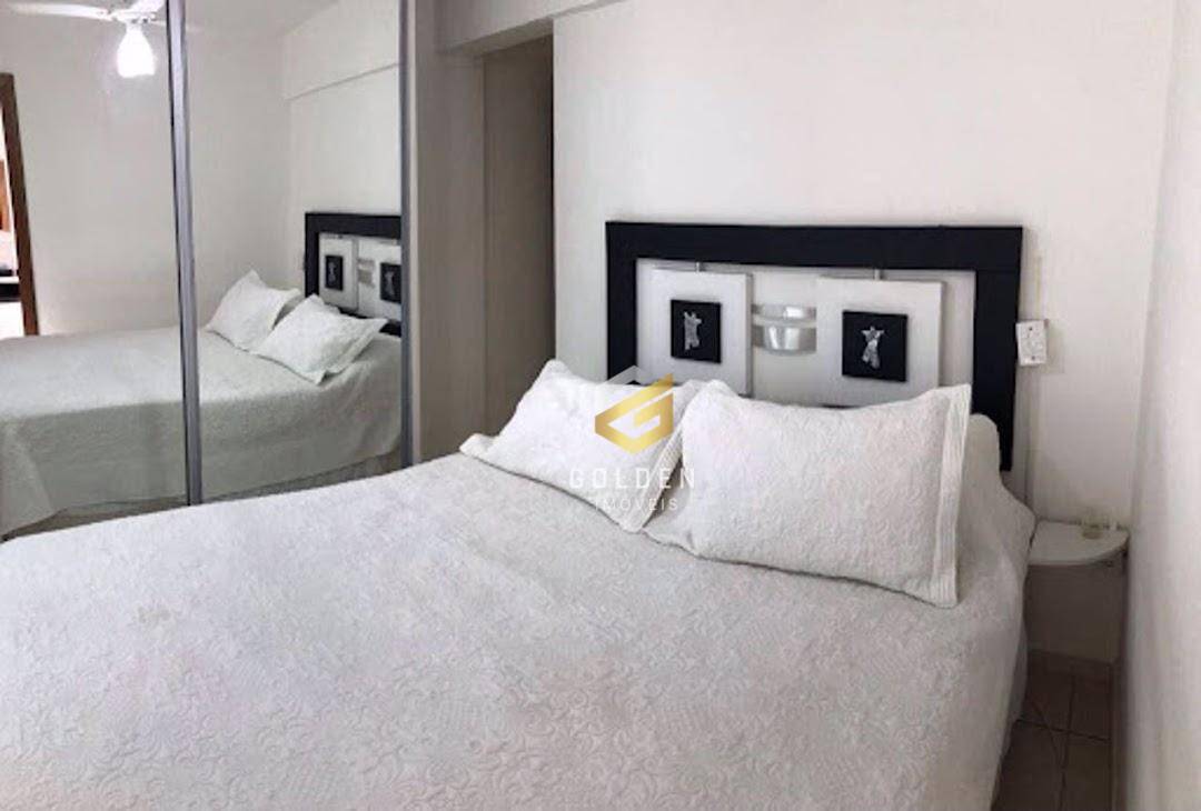 Apartamento à venda com 2 quartos, 79m² - Foto 17