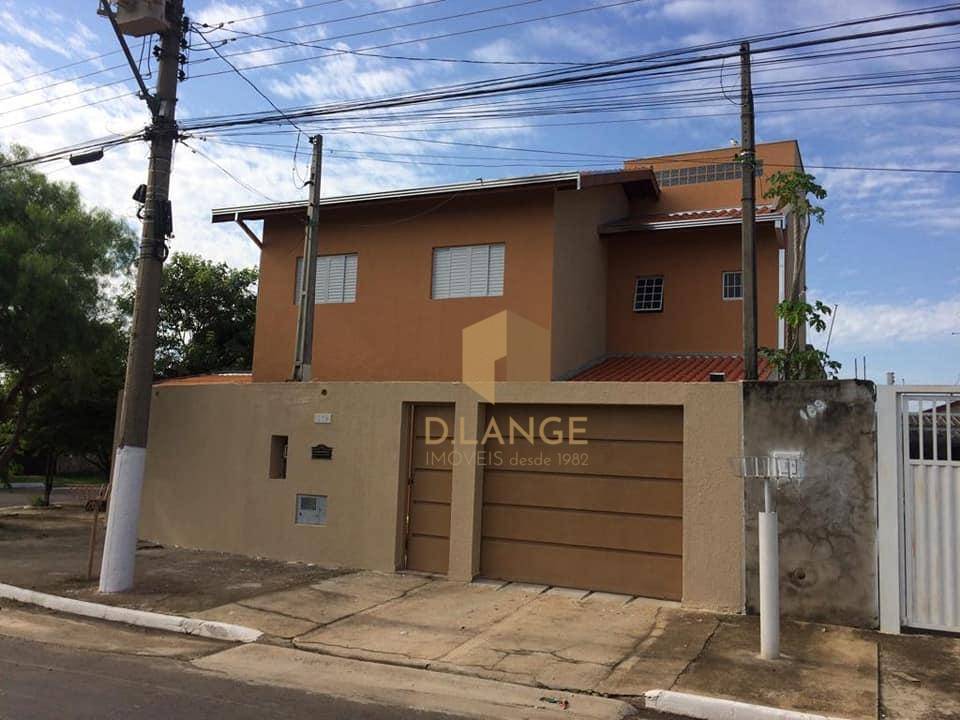 Casa à venda com 4 quartos, 230m² - Foto 3