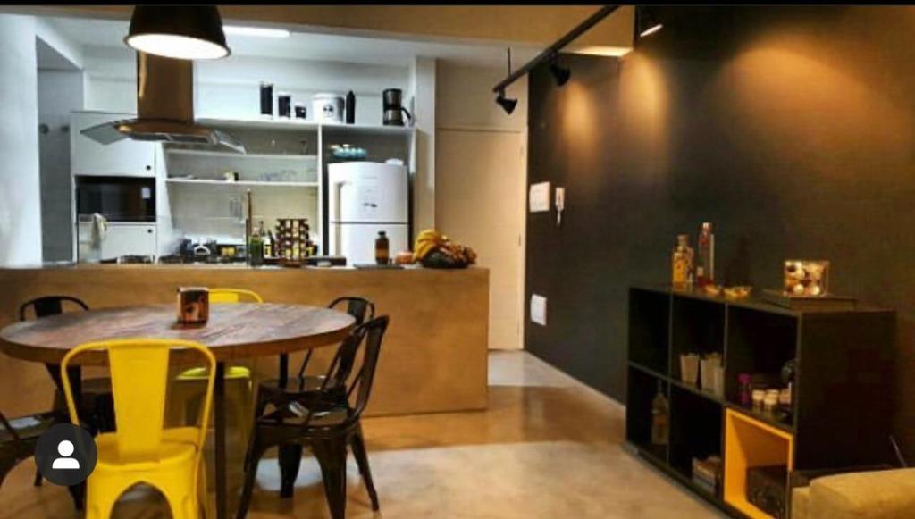 Apartamento à venda com 2 quartos, 77m² - Foto 2