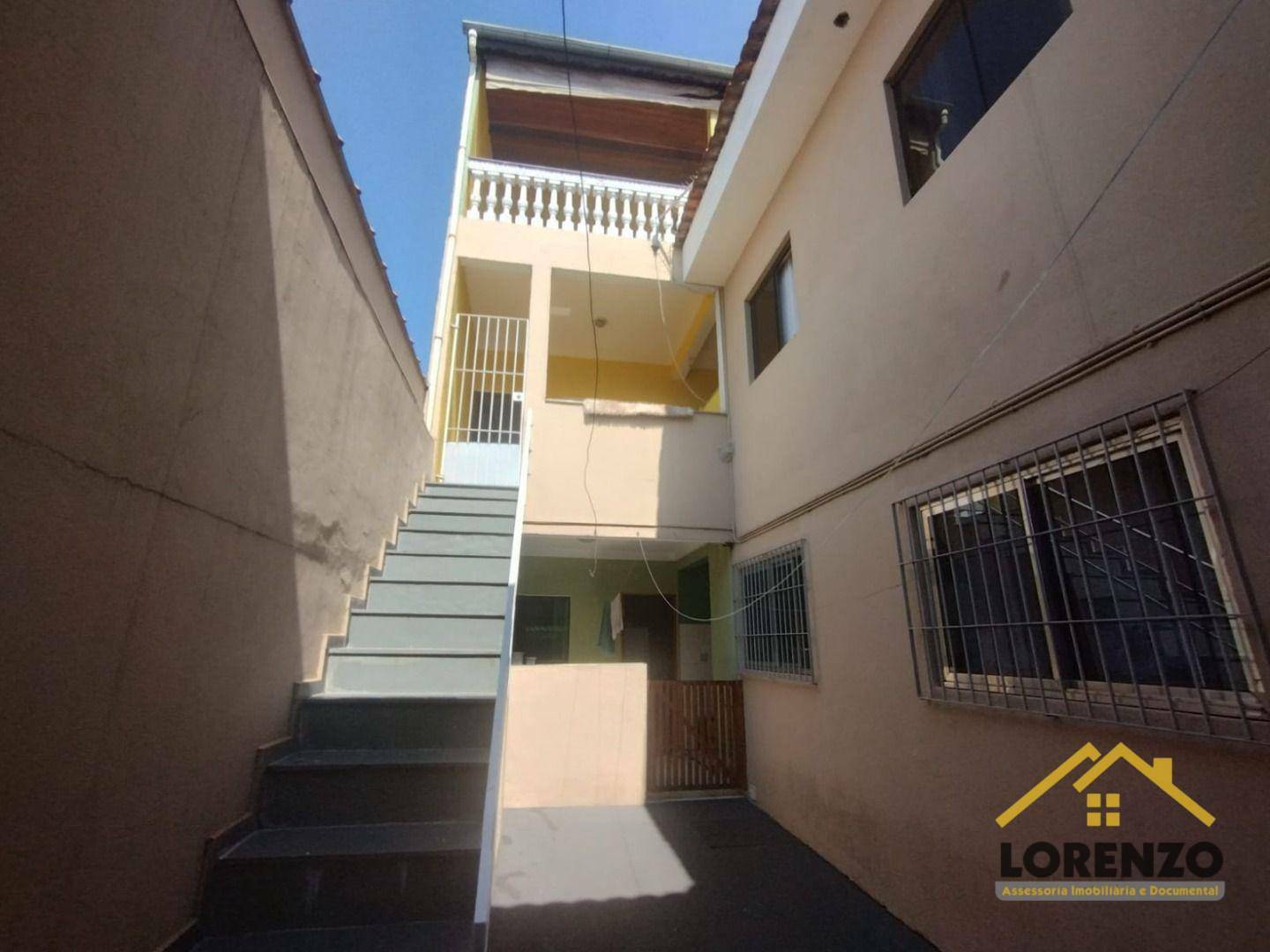 Sobrado à venda com 3 quartos, 323m² - Foto 52