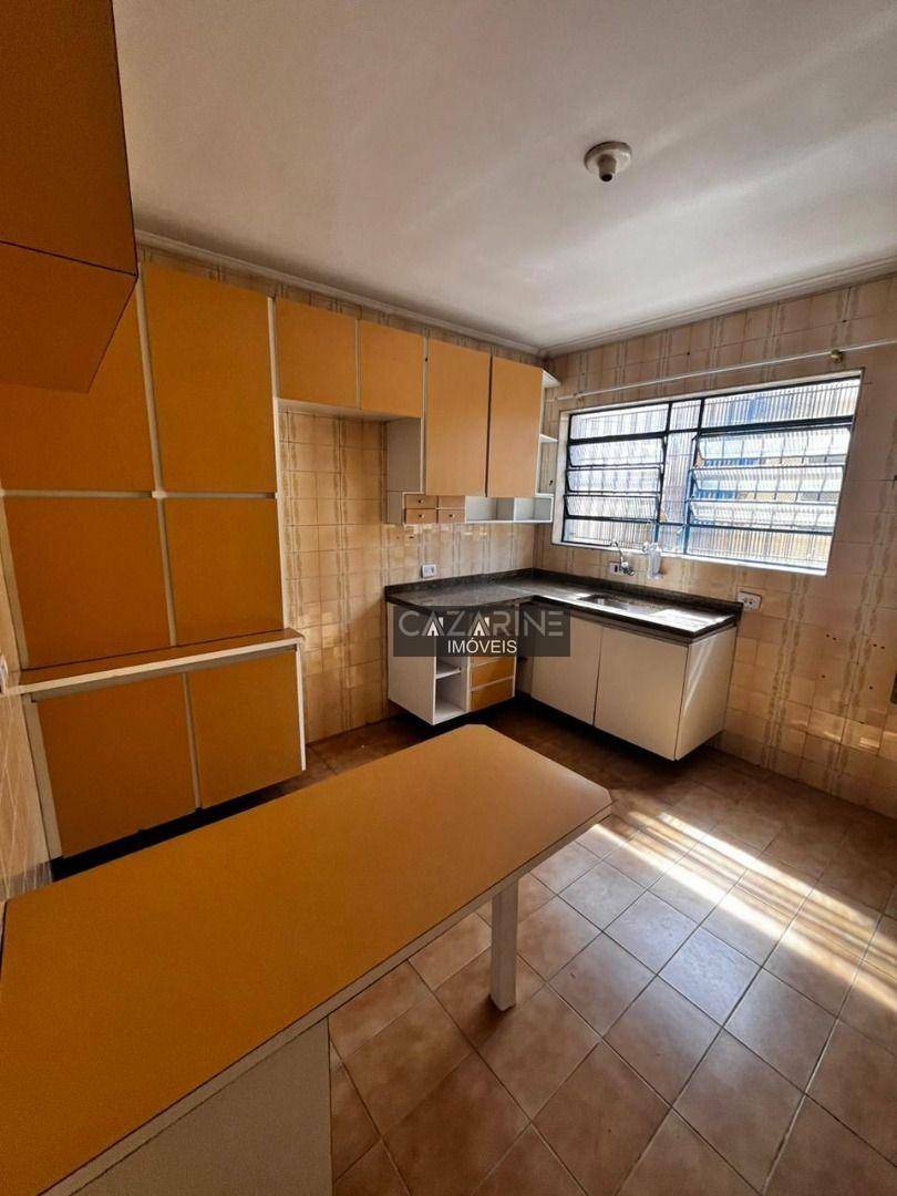 Sobrado para alugar com 3 quartos, 180m² - Foto 12