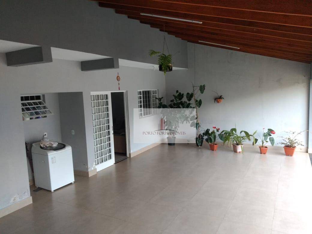 Casa à venda com 2 quartos, 159m² - Foto 10